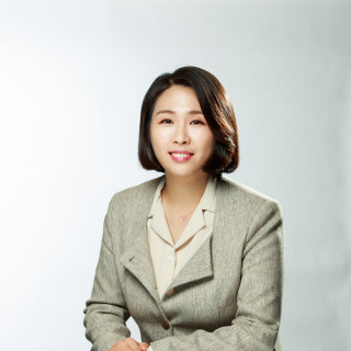 Youjin Jang